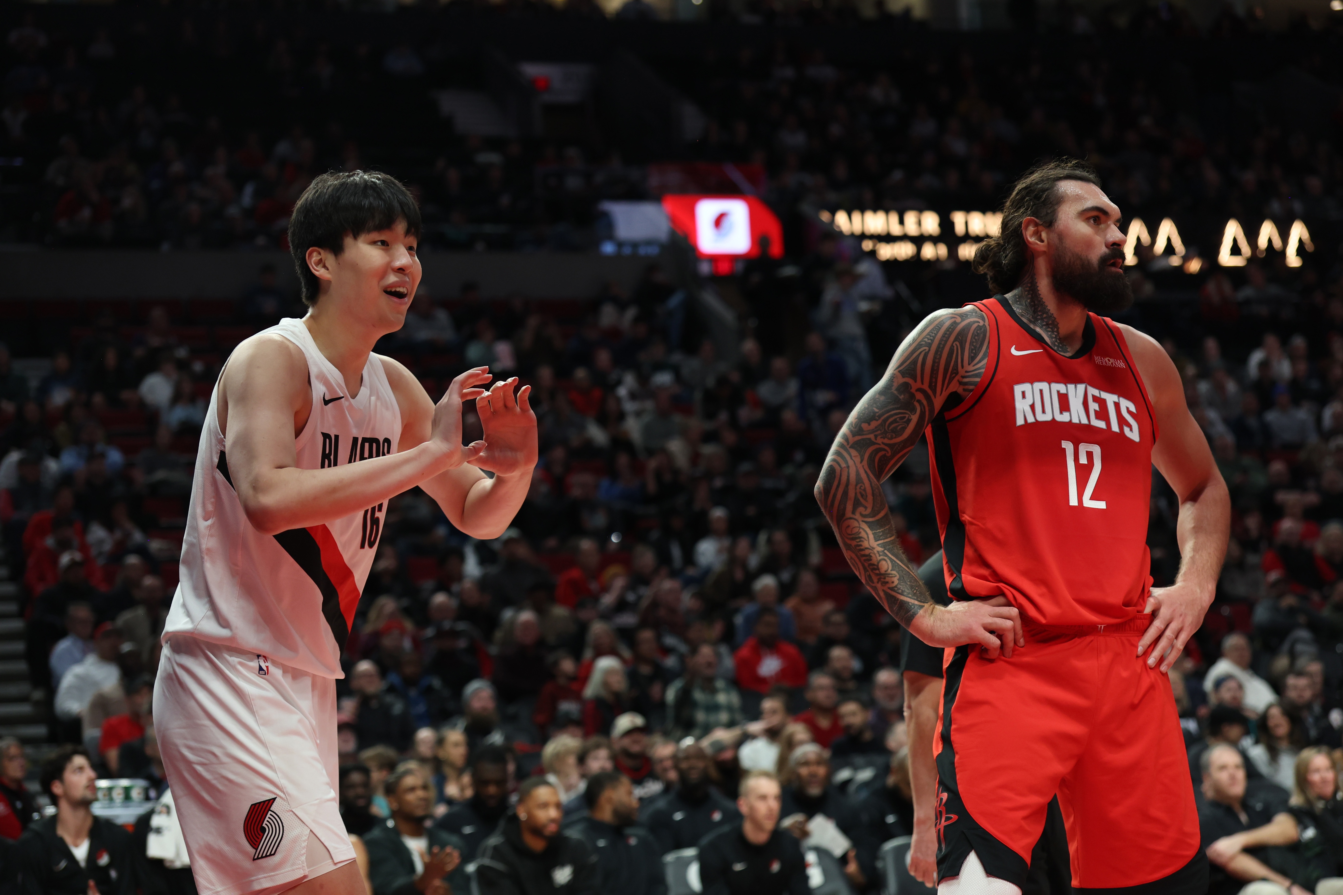 拓媒：亚当斯的身体联盟顶级 杨瀚森直面挑战没有丝毫退缩