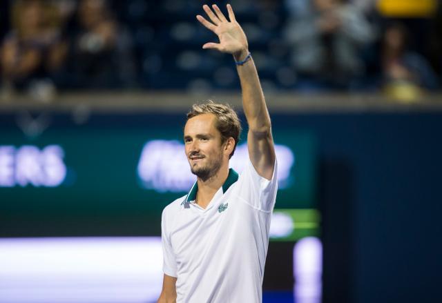 西甲直播-五进大师赛决赛 梅德维德夫已成新生代硬地最强